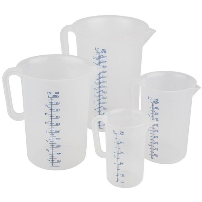 Mērkrūze 0.5L h-14cm ar iedaļām un rokturi PP