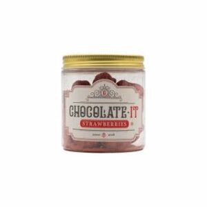 Zemenes baltajā šokolādē ar zemeņu klājumu 60g CHOCOLATE IT