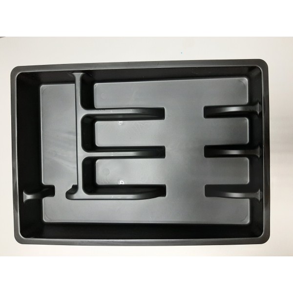 Galda piederumu kaste plastmasas. 36*25.5*5.5cm 1515
