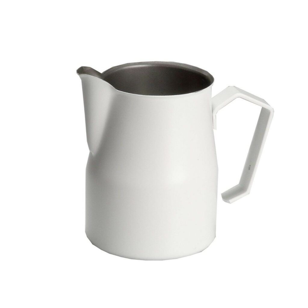 Piena putojamā kanniņa, 500 ml, baltā krāsā