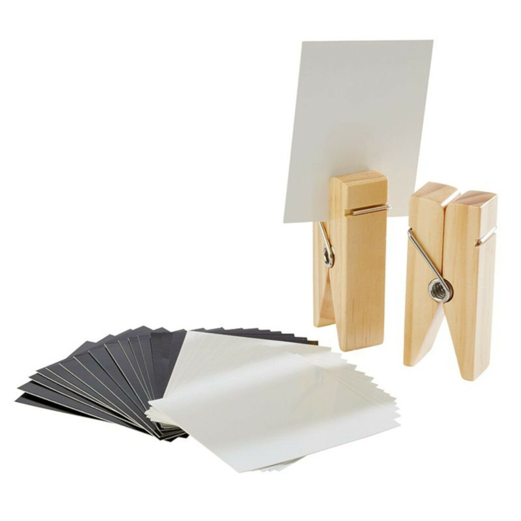 Knaģi un kartiņas servēšanai 4x2.5 h-10cm 10x8cm (2gab+30gab) brūni