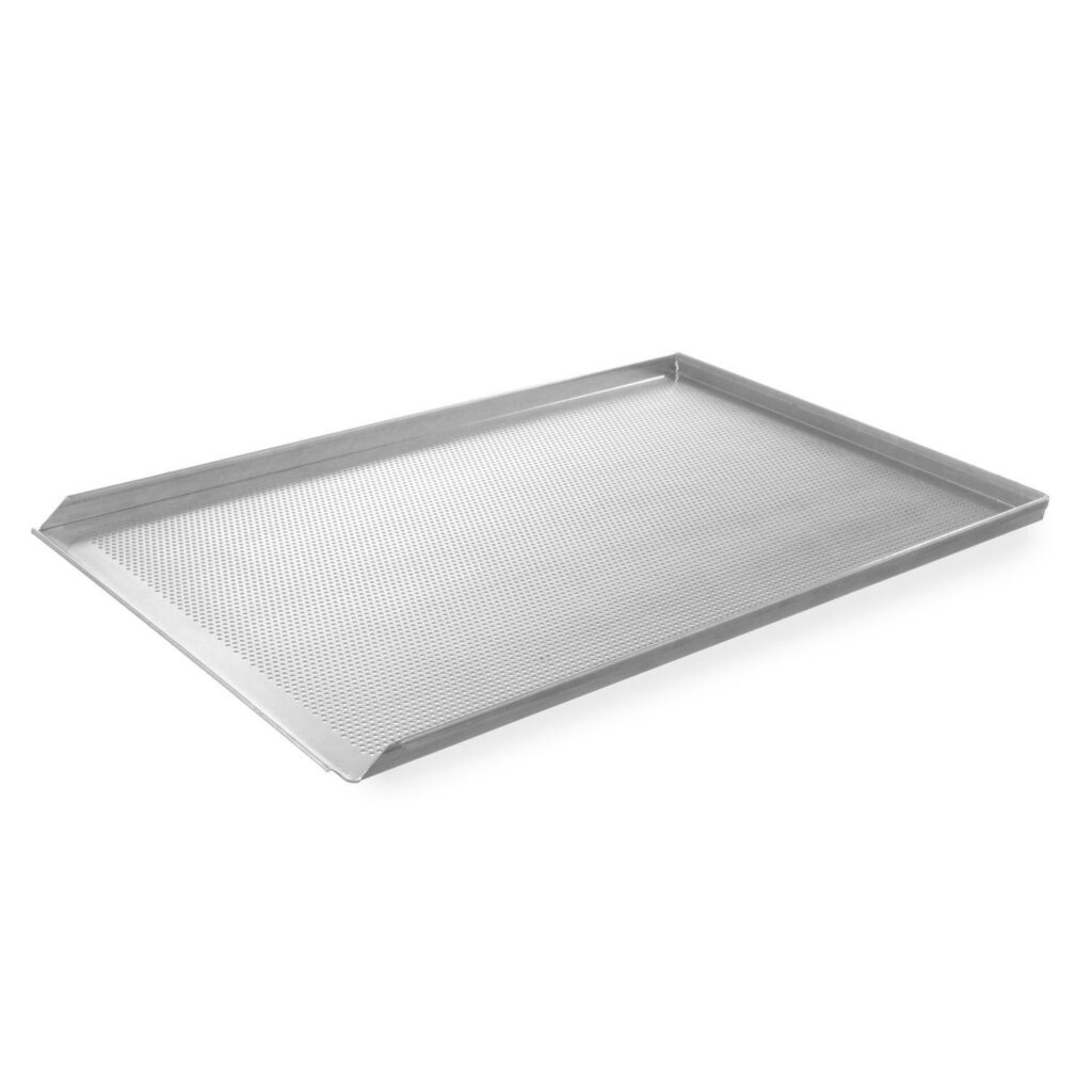 Cepešpanna ar 3 maliņām perforēta 600x400mm